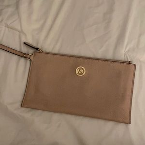 Michael Kors wristlet purse